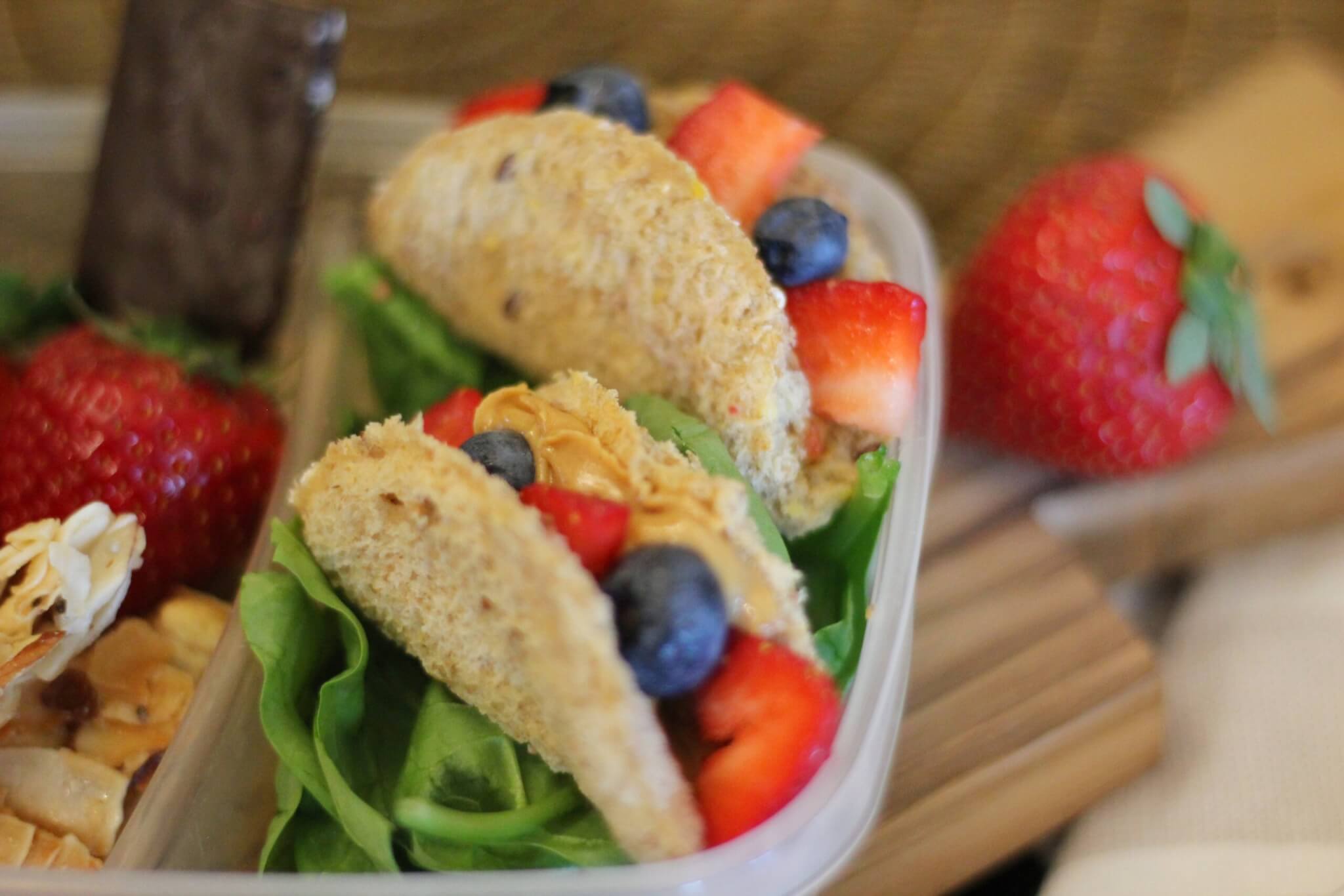 Mini Berry Tacos | Wish Farms Mixed Berry Recipes
