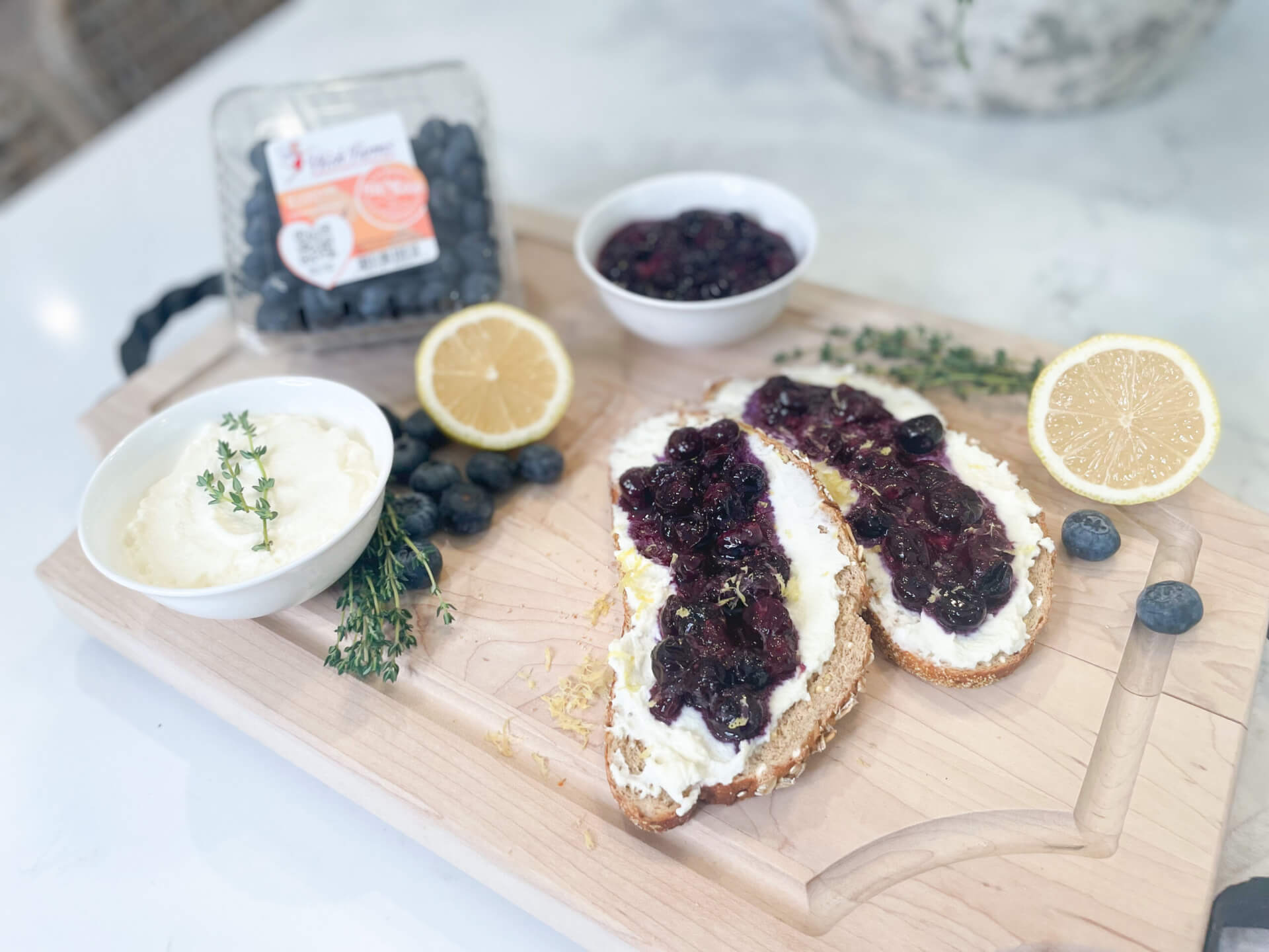 Blueberry Ricotta Crostini - Wish Farms