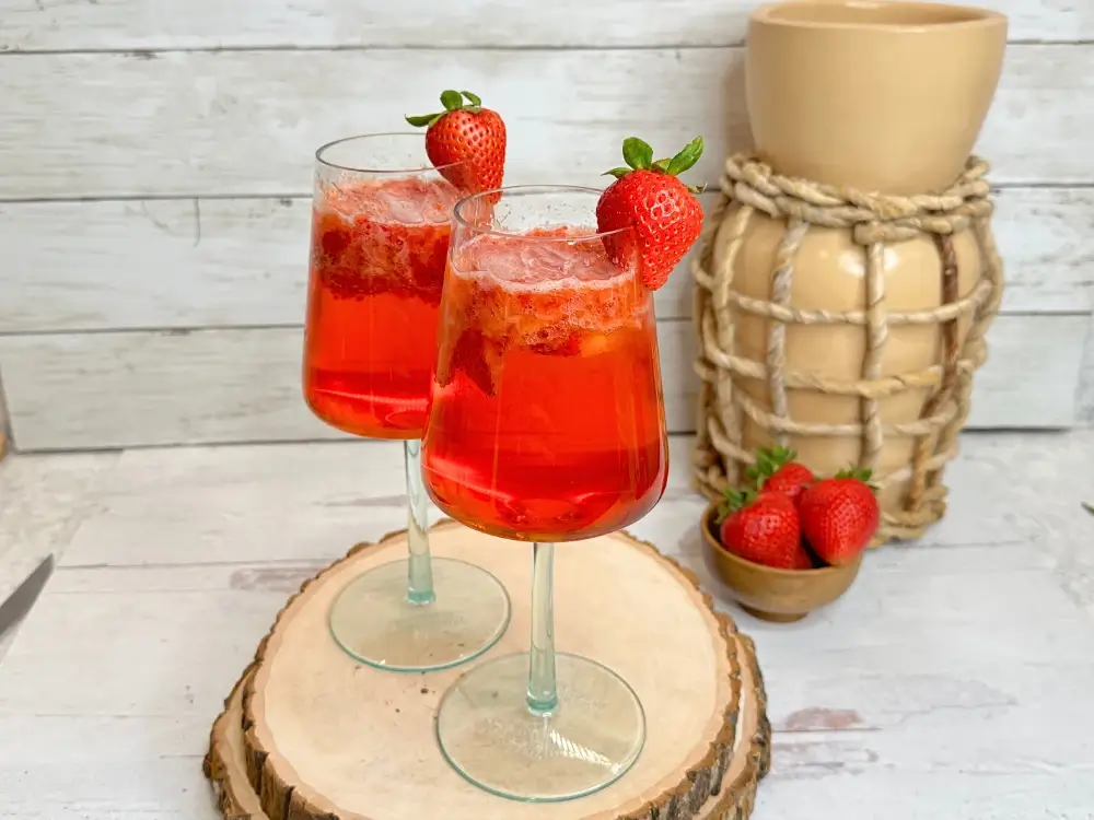 Strawberry Aperol Spritz - Wish Farms