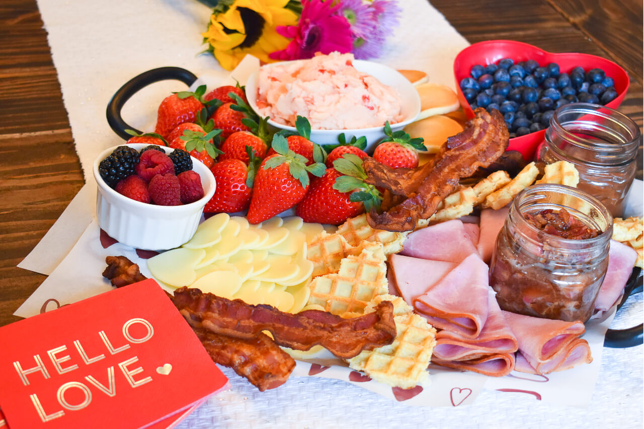 Valentine's Day Brunch Platter | Wish Farms Mixed Berry Recipes