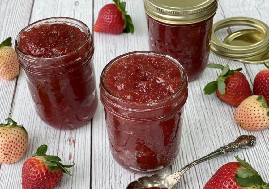 Easy home made strawberry and pineberry jam recipe from Wish Farms.