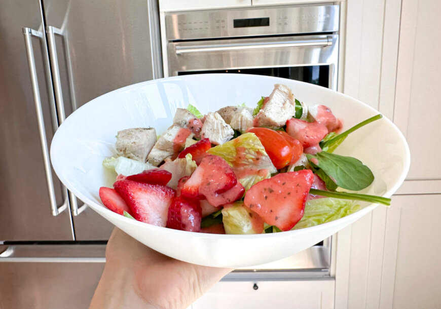 Low Calorie Strawberry Vinaigrette Recipe from Wish Farms